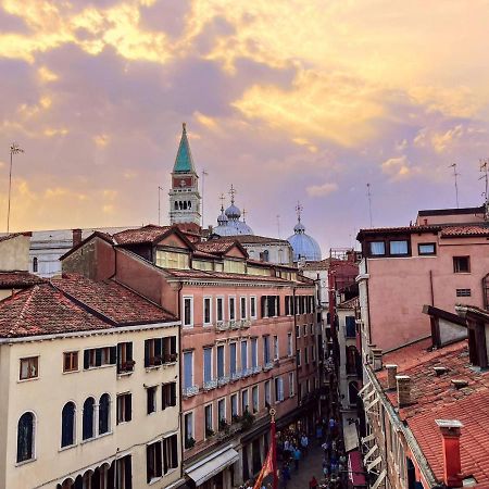 Residenza Urania Apartment Venesia Bagian luar foto