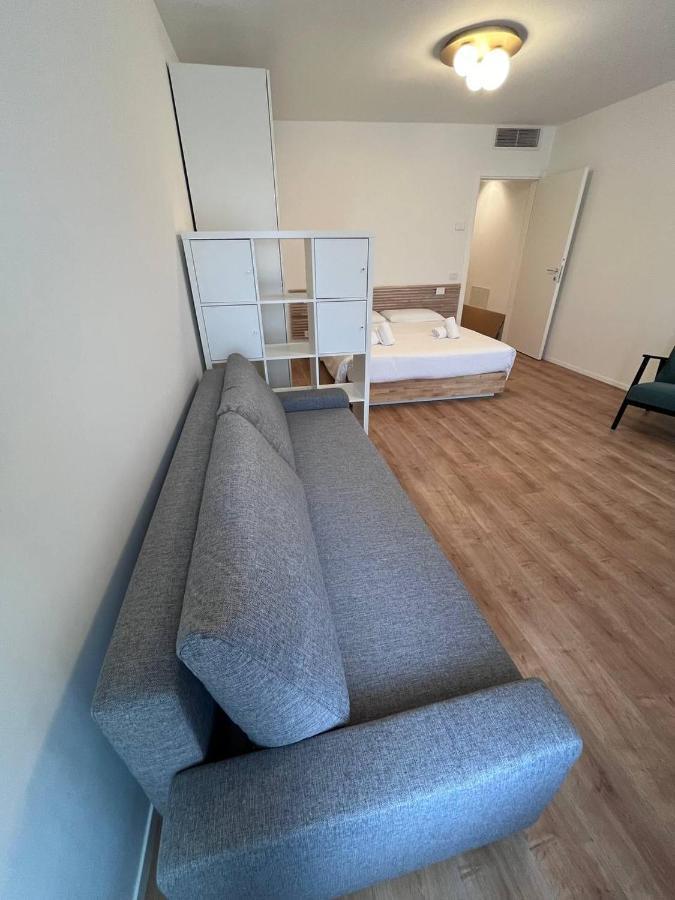 Residenza Urania Apartment Venesia Bagian luar foto